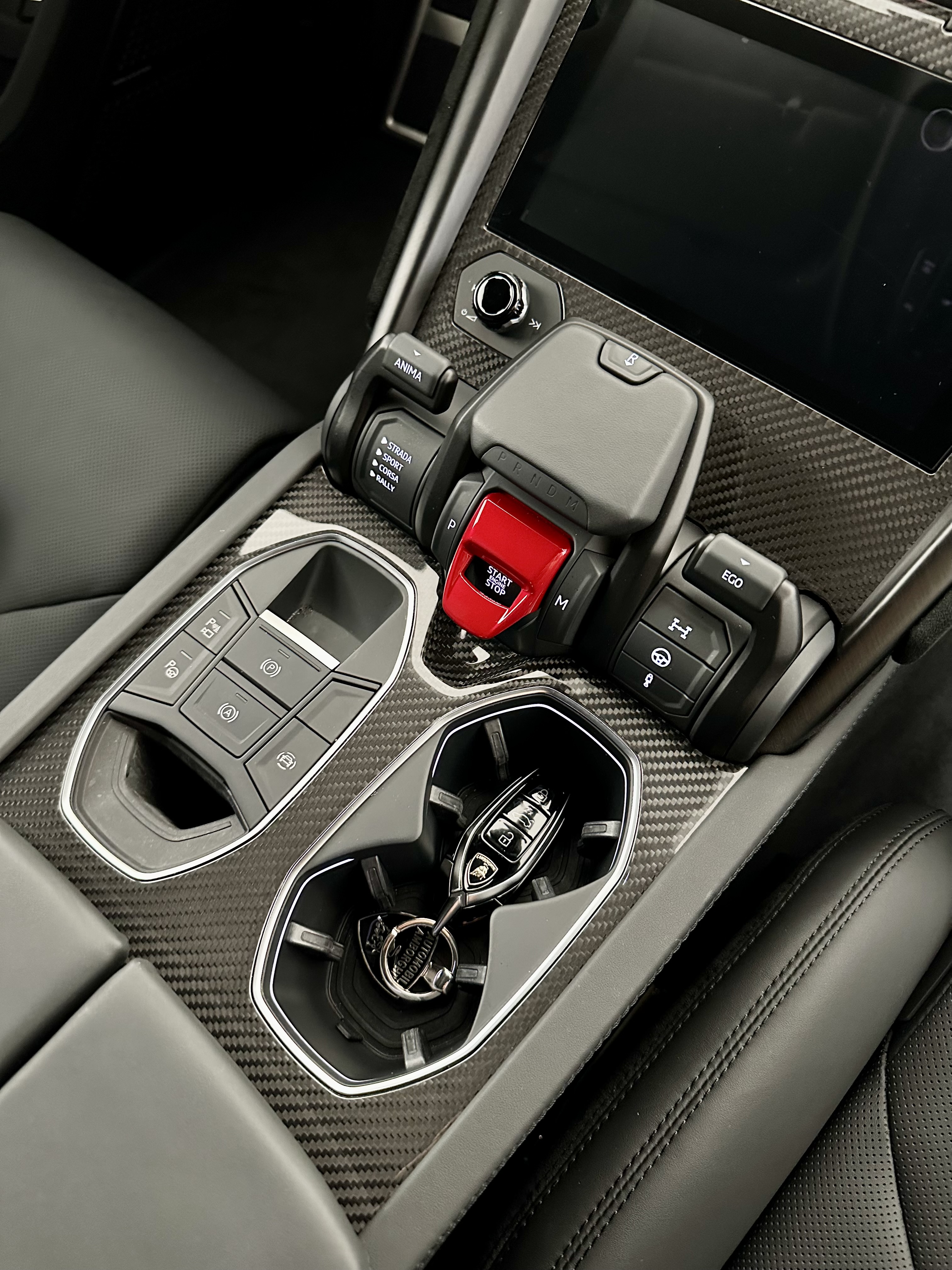 Lamborghini Urus performante Benzina, 2023: photo 10 from another angle