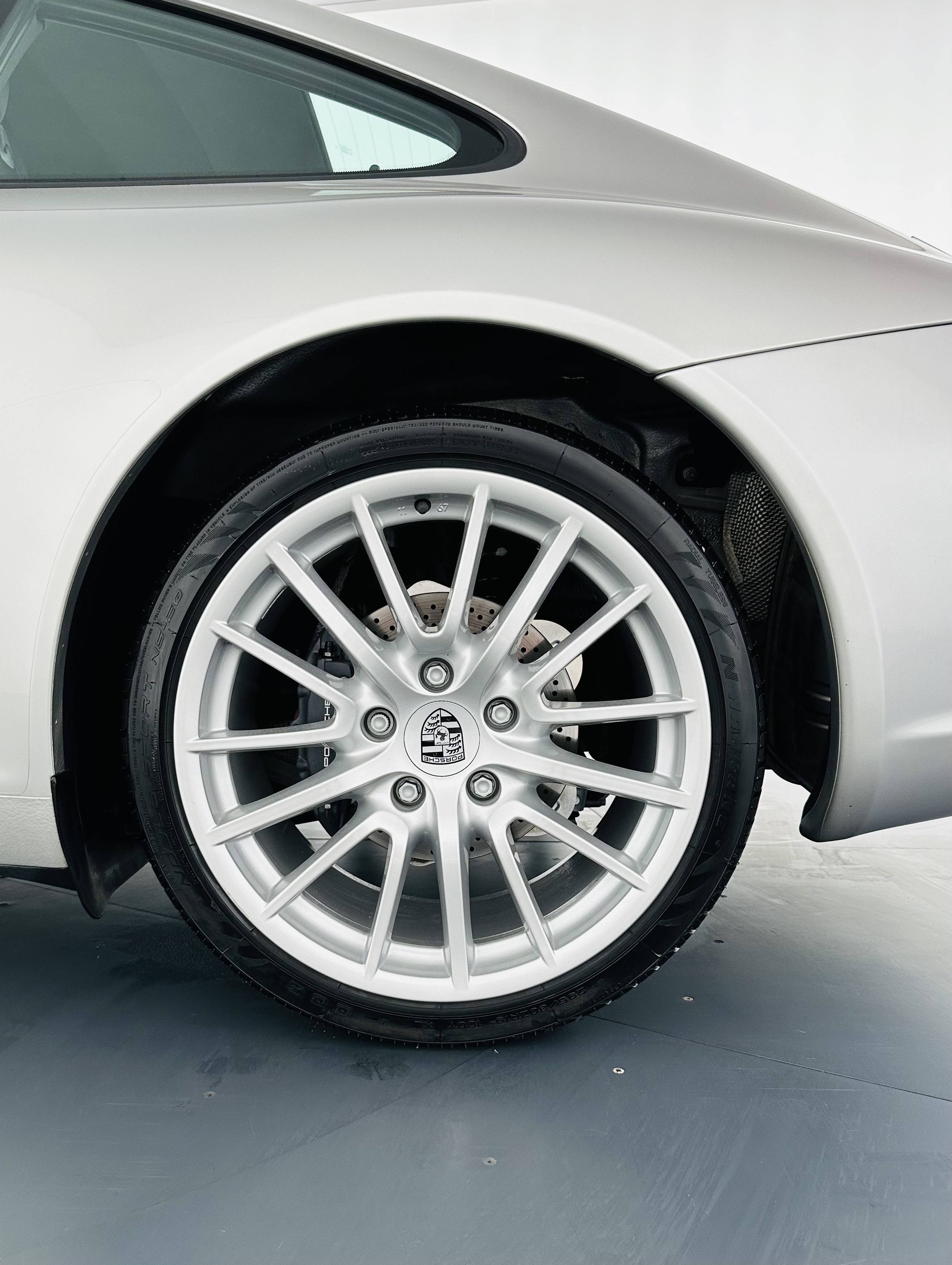 PORSCHE 997 CARRERA CARRERA, 2007: photo 10 from another angle