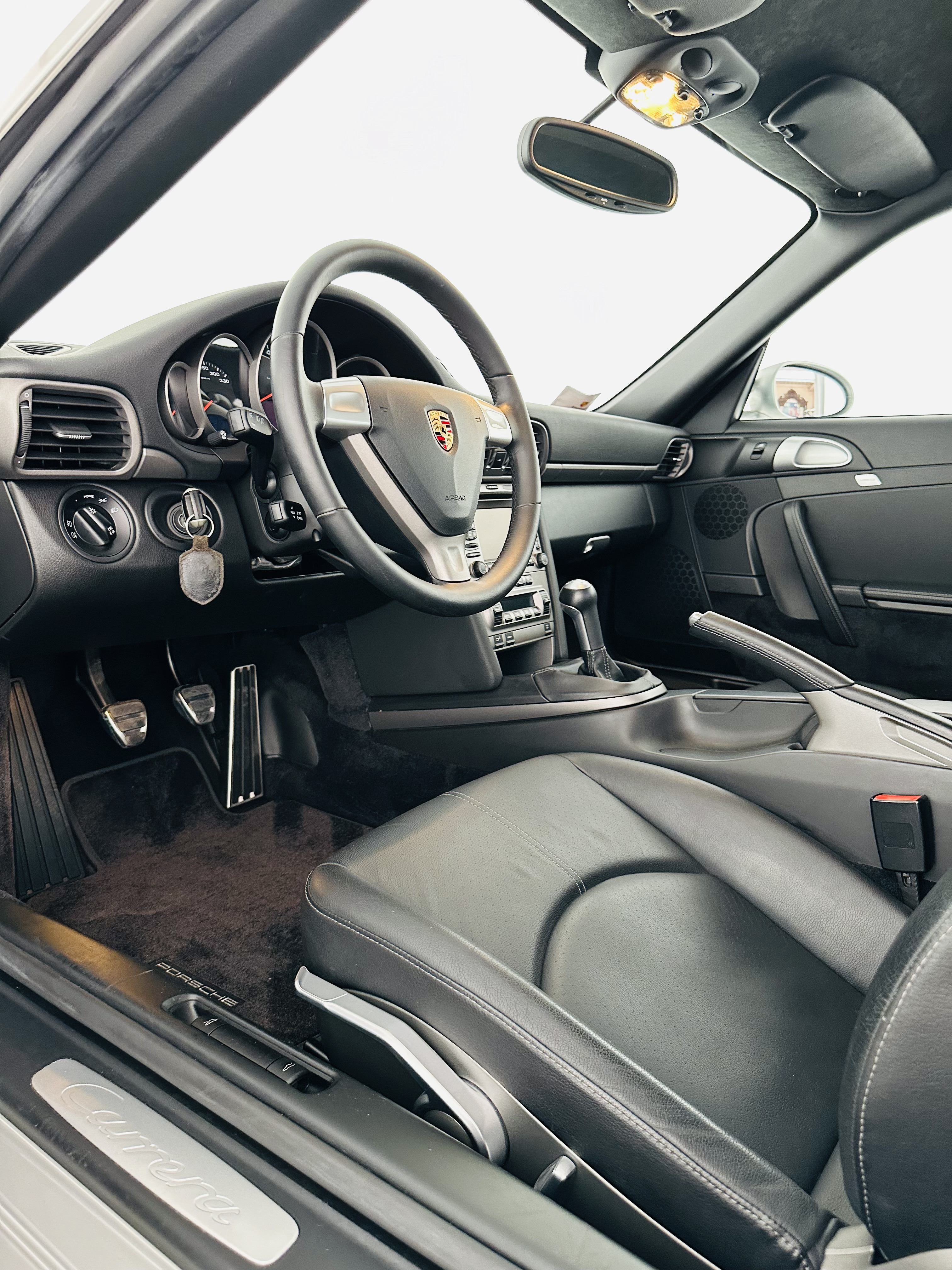 PORSCHE 997 CARRERA CARRERA, 2007: photo 13 from another angle