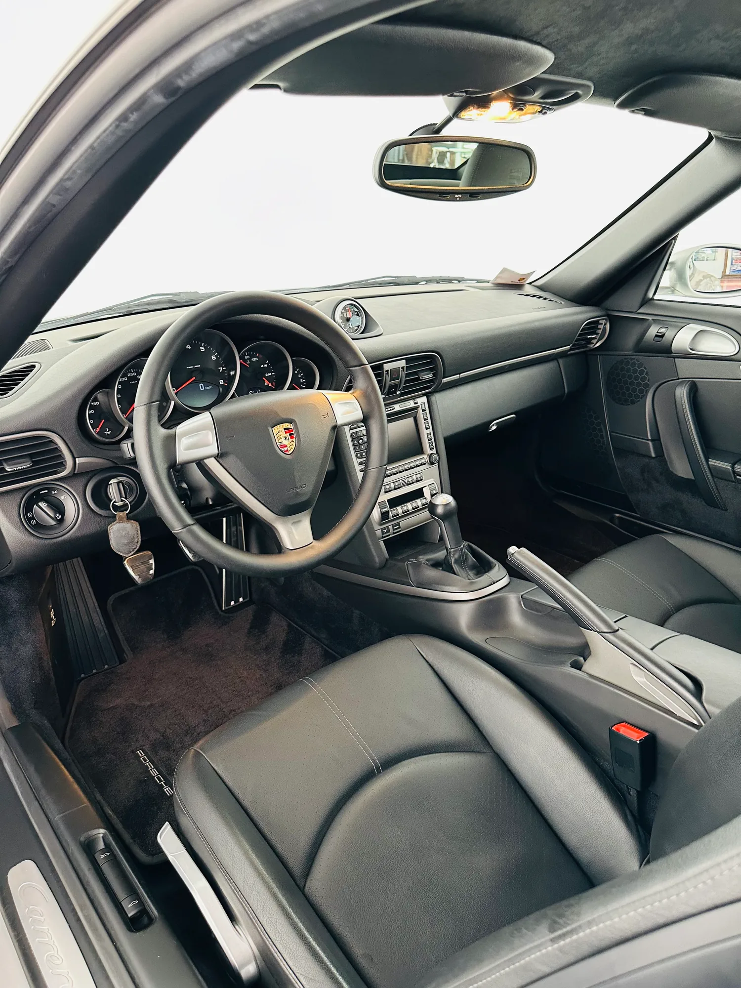 PORSCHE 997 CARRERA CARRERA, 2007: photo 12 from another angle