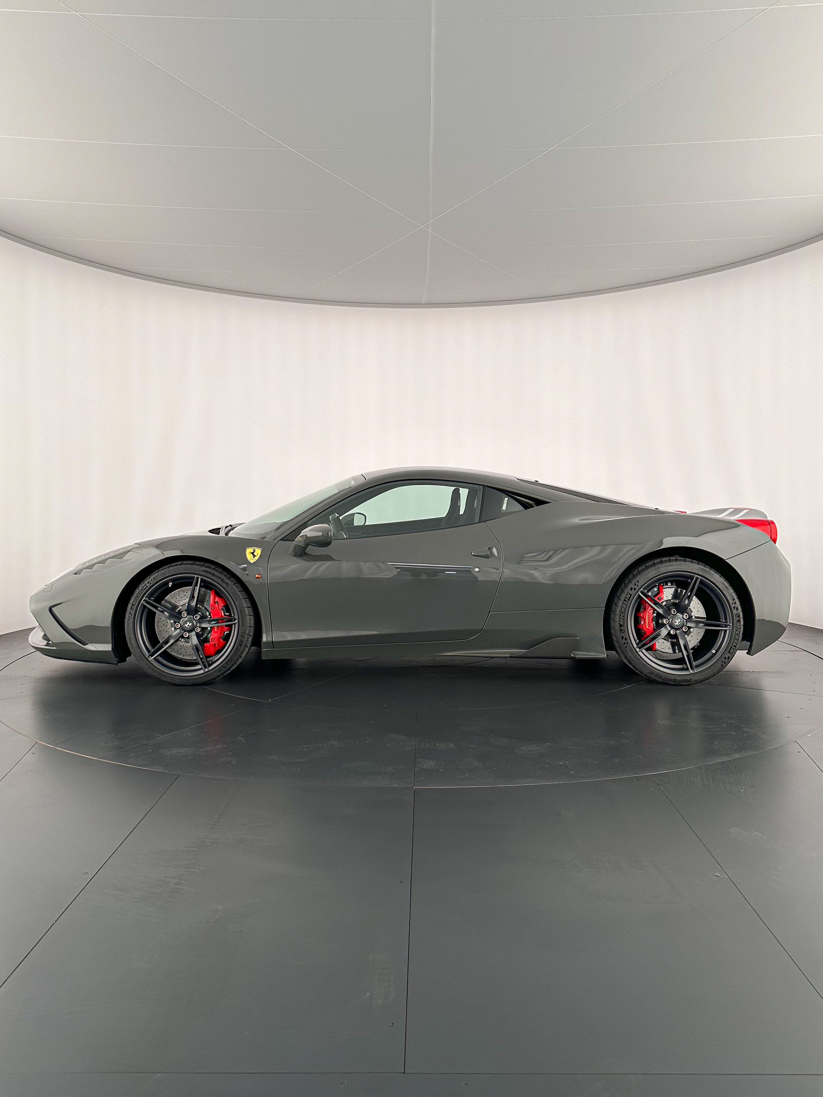 Ferrari 458 Speciale, 2015: photo 5 from another angle