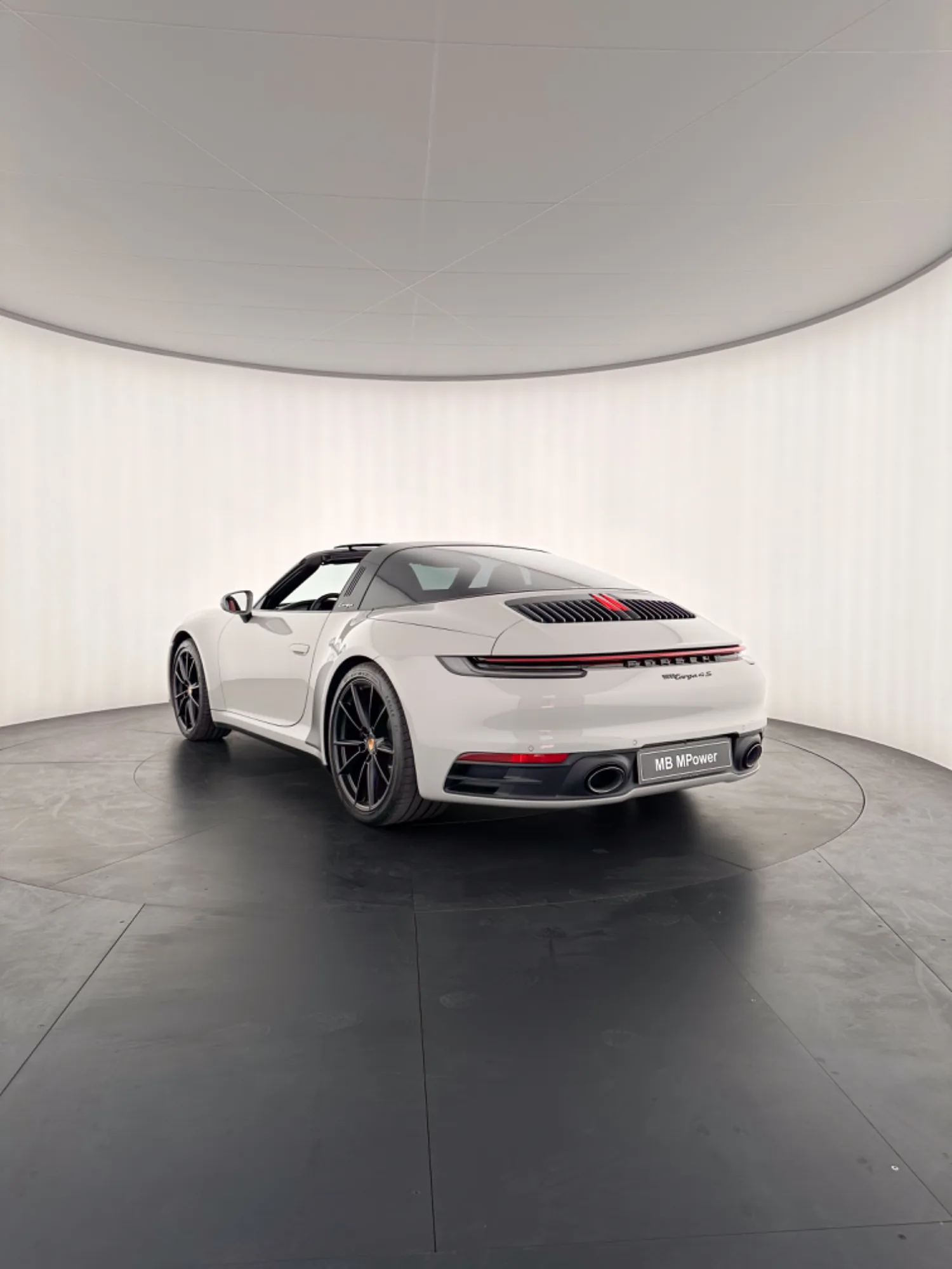 Porsche 992 Targa 4s, 2021: photo 7 from another angle