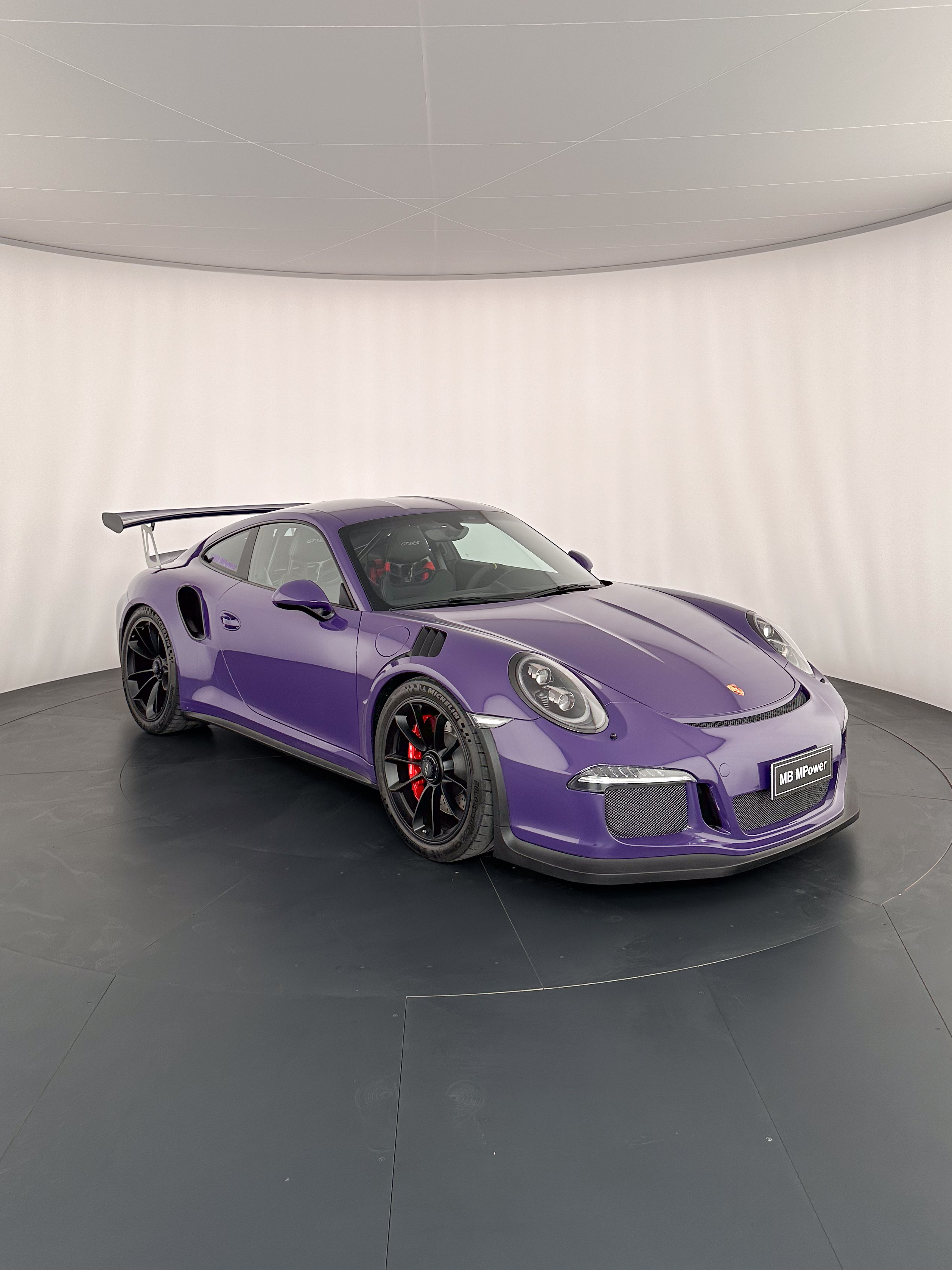 Porsche 991 Gt3Rs, 2016: photo 3 from another angle