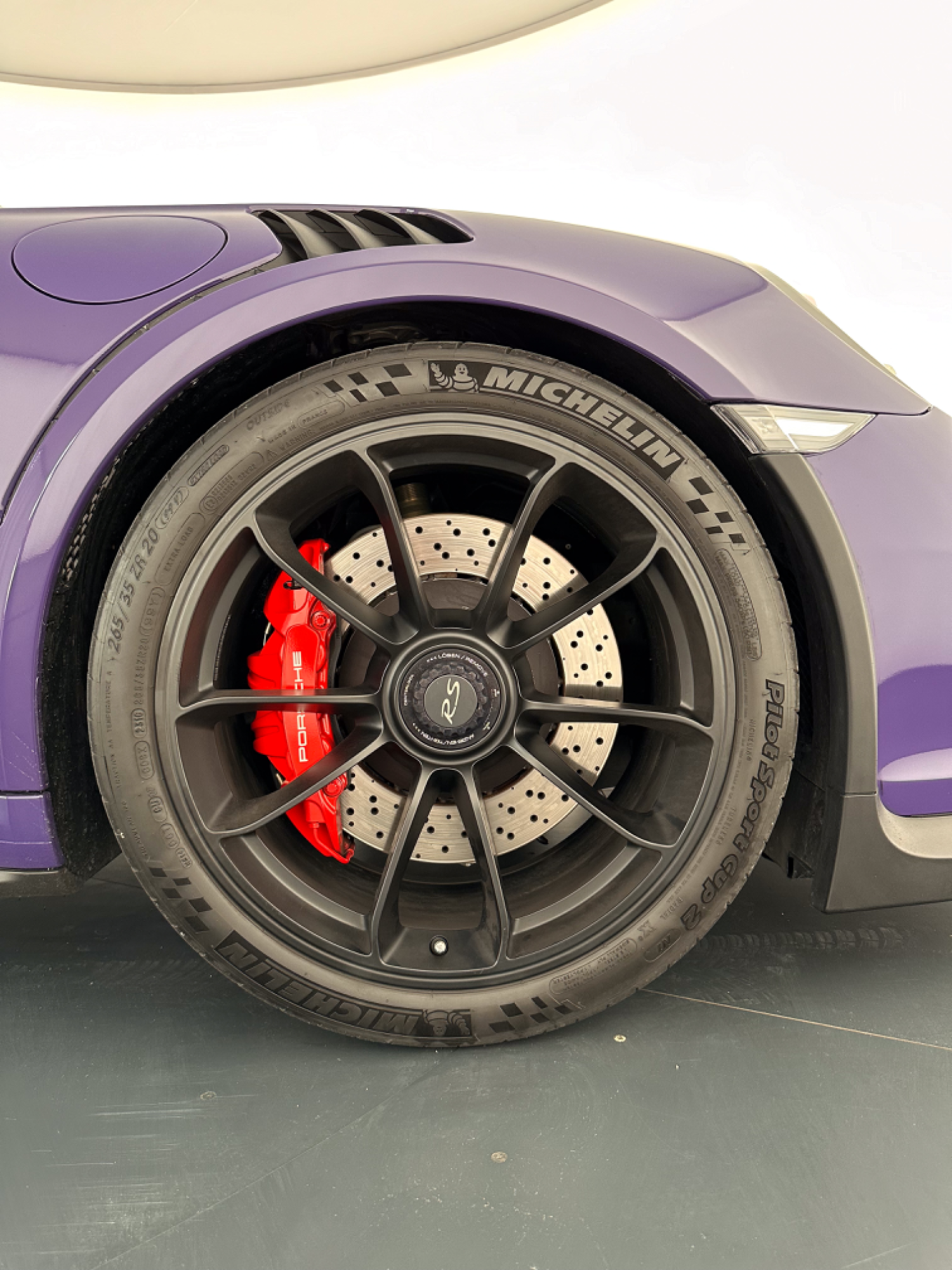 Porsche 991 Gt3Rs, 2016: photo 9 from another angle