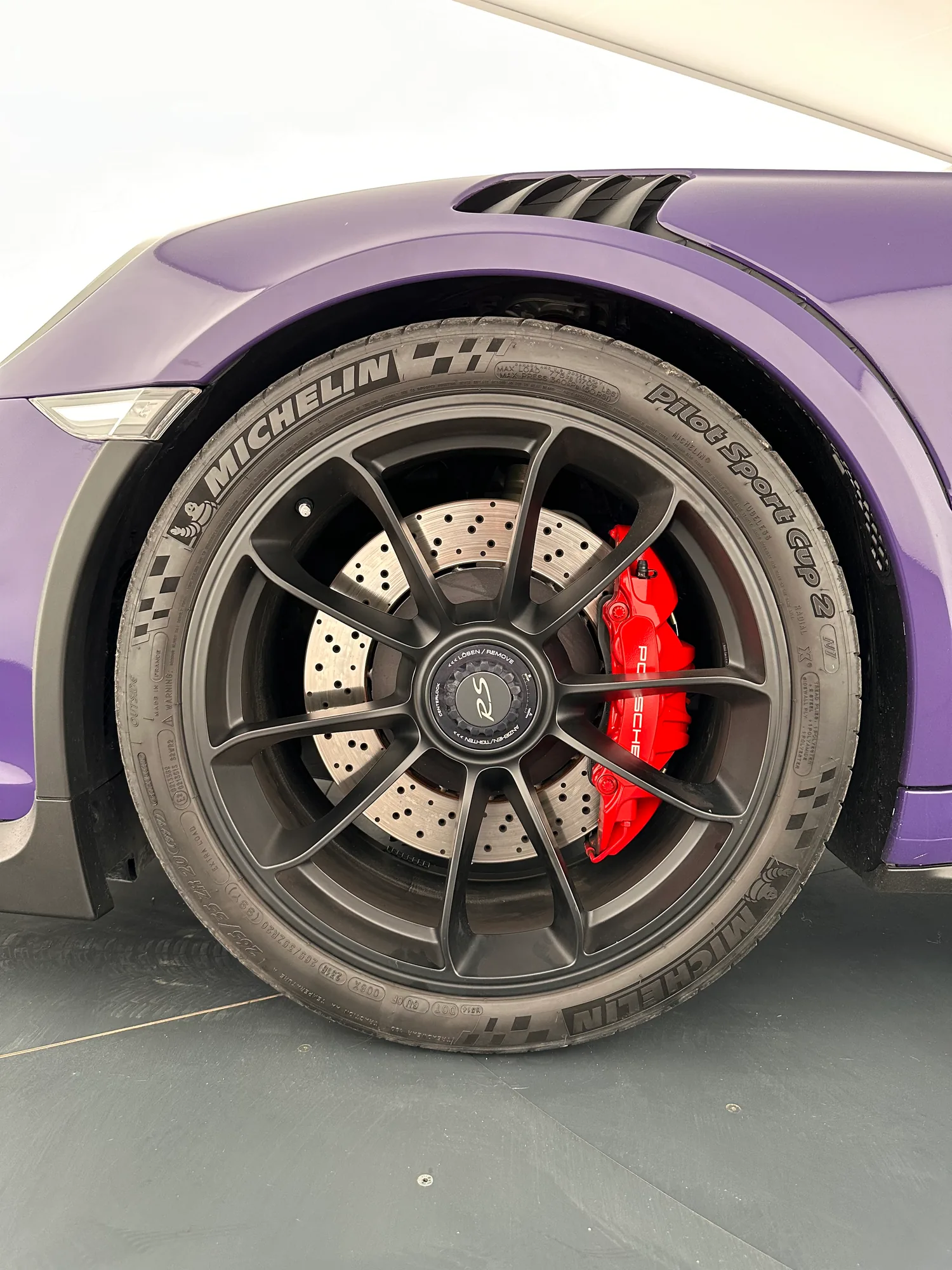 Porsche 991 Gt3Rs, 2016: photo 13 from another angle