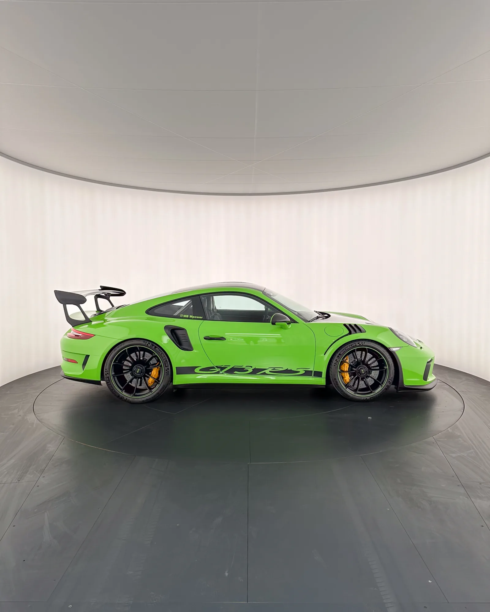 Porsche Gt3Rs Mk2, 2019: photo 5 from another angle
