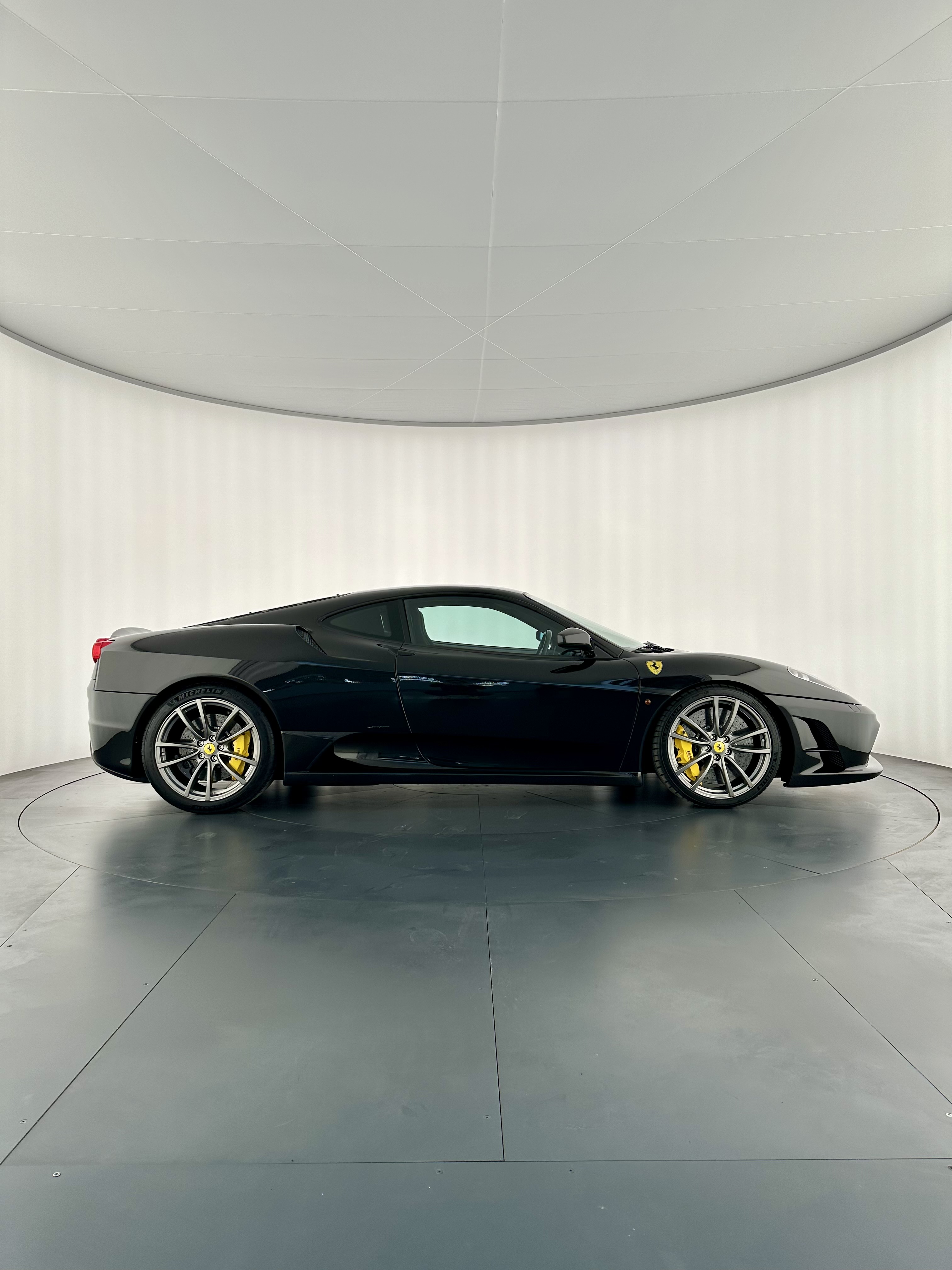 Ferrari 430 Scuderia Benzina, 2009: photo 3 from another angle