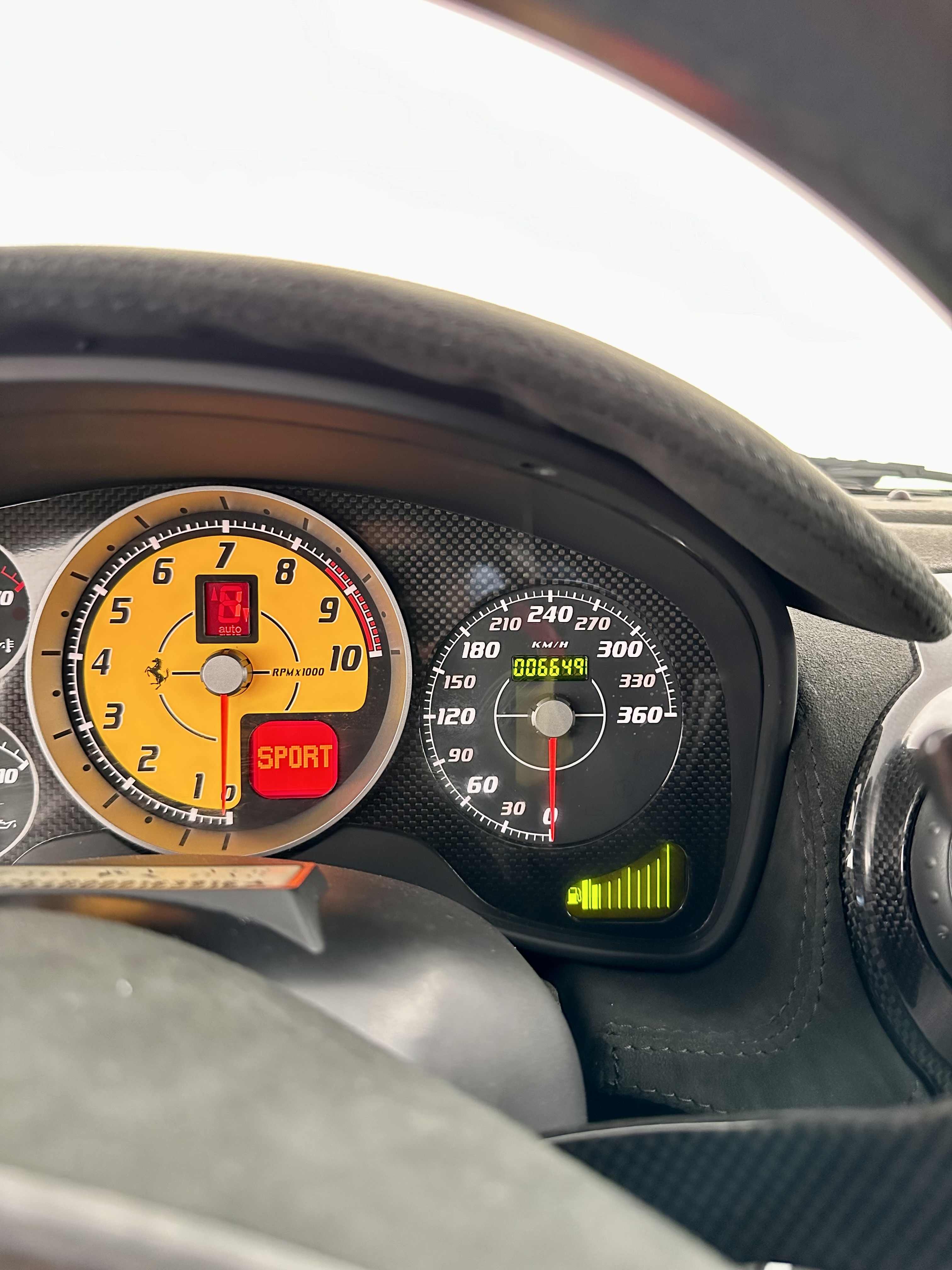 Ferrari 430 Scuderia Benzina, 2009: photo 15 from another angle