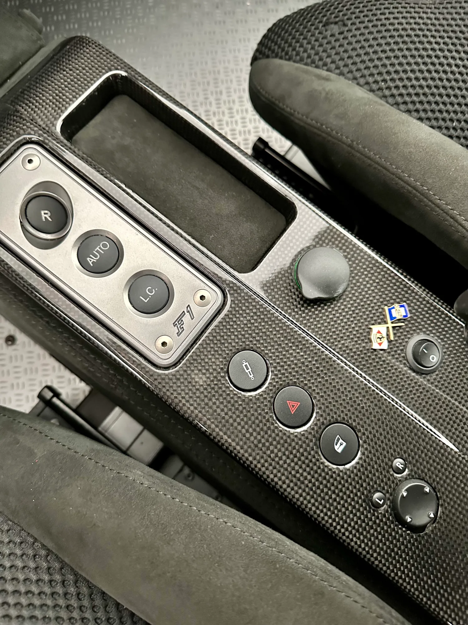 Ferrari 430 Scuderia Benzina, 2009: photo 13 from another angle