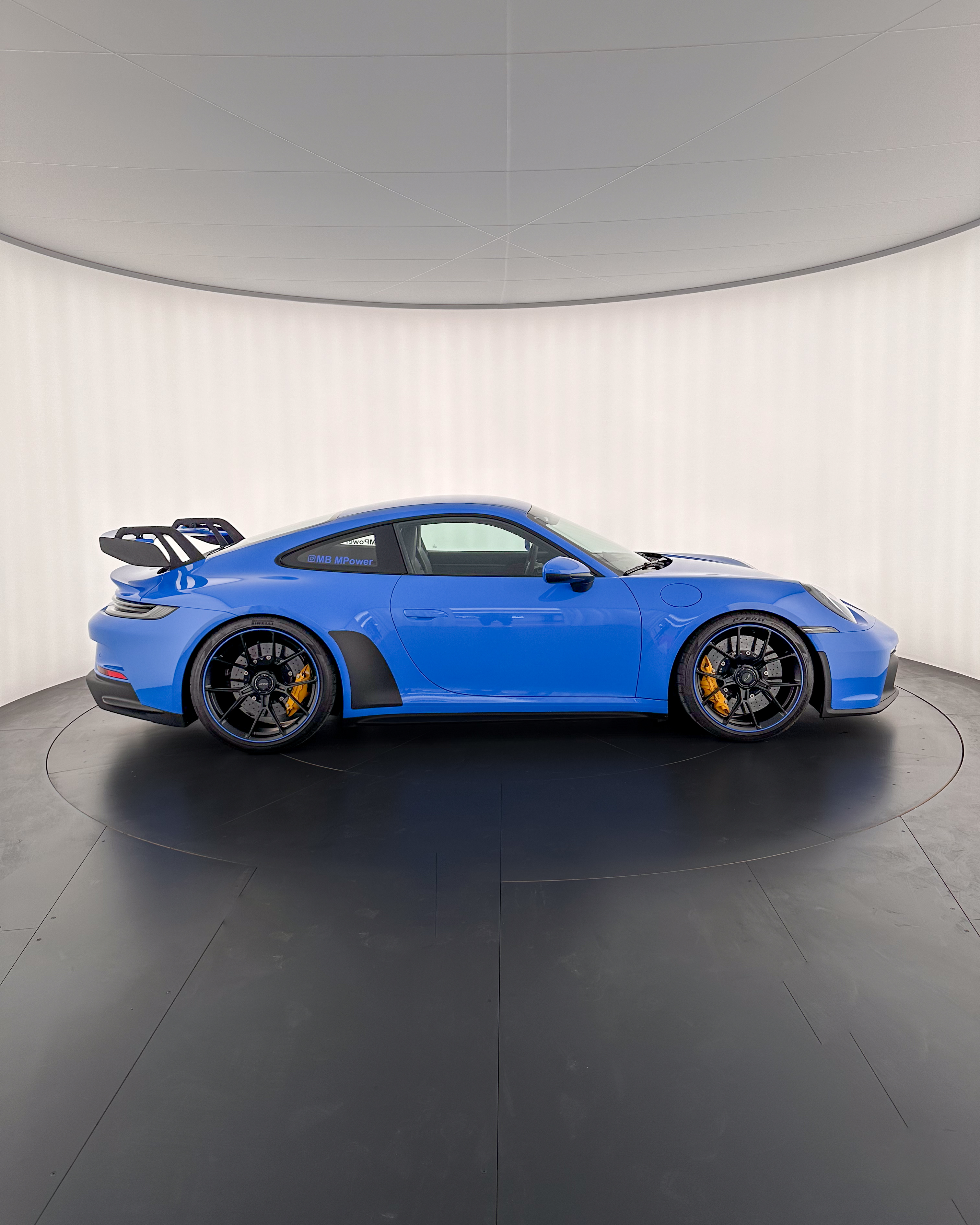 Porsche 992 Gt3, 2022: photo 4 from another angle