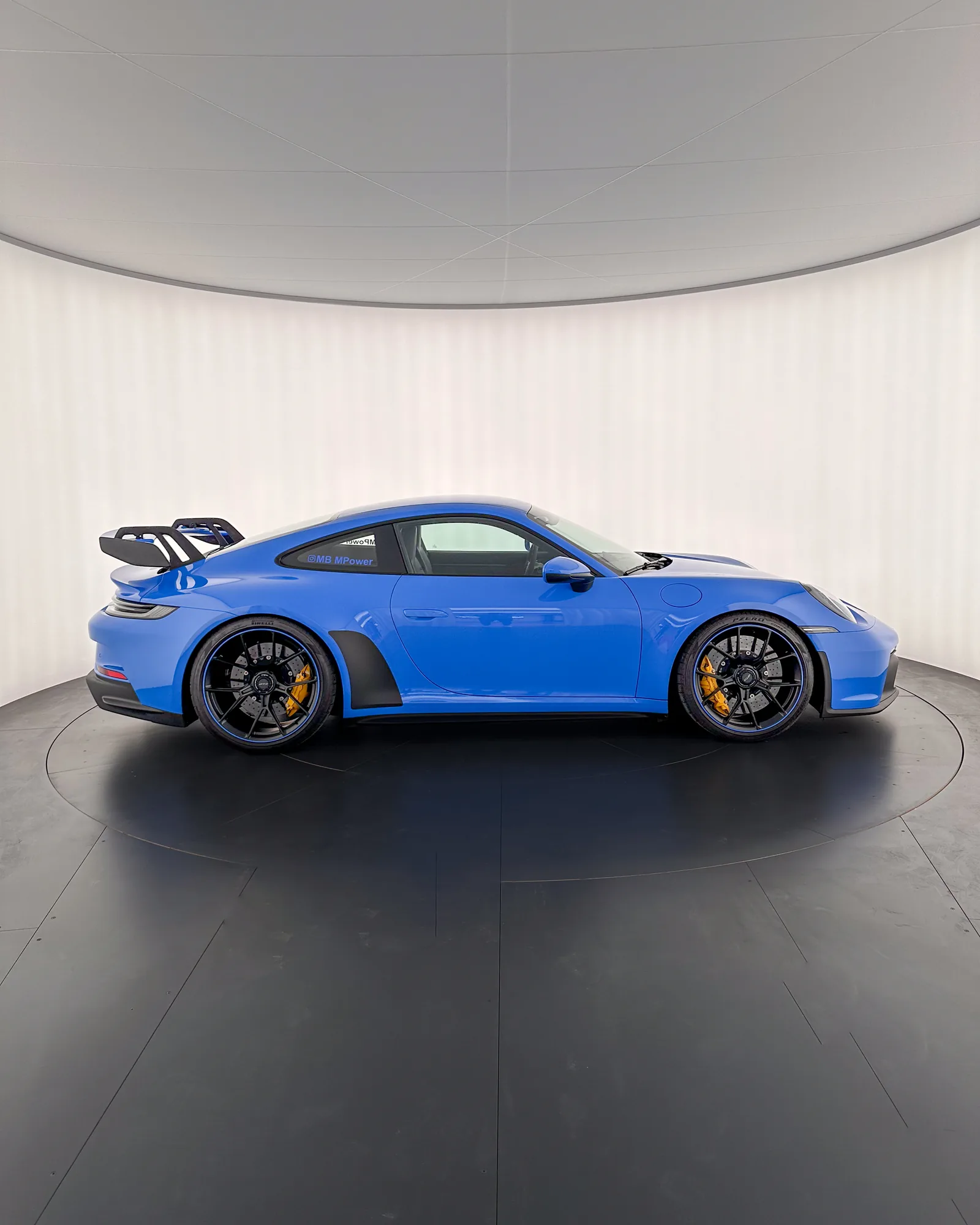 Porsche 992 Gt3, 2022: photo 4 from another angle
