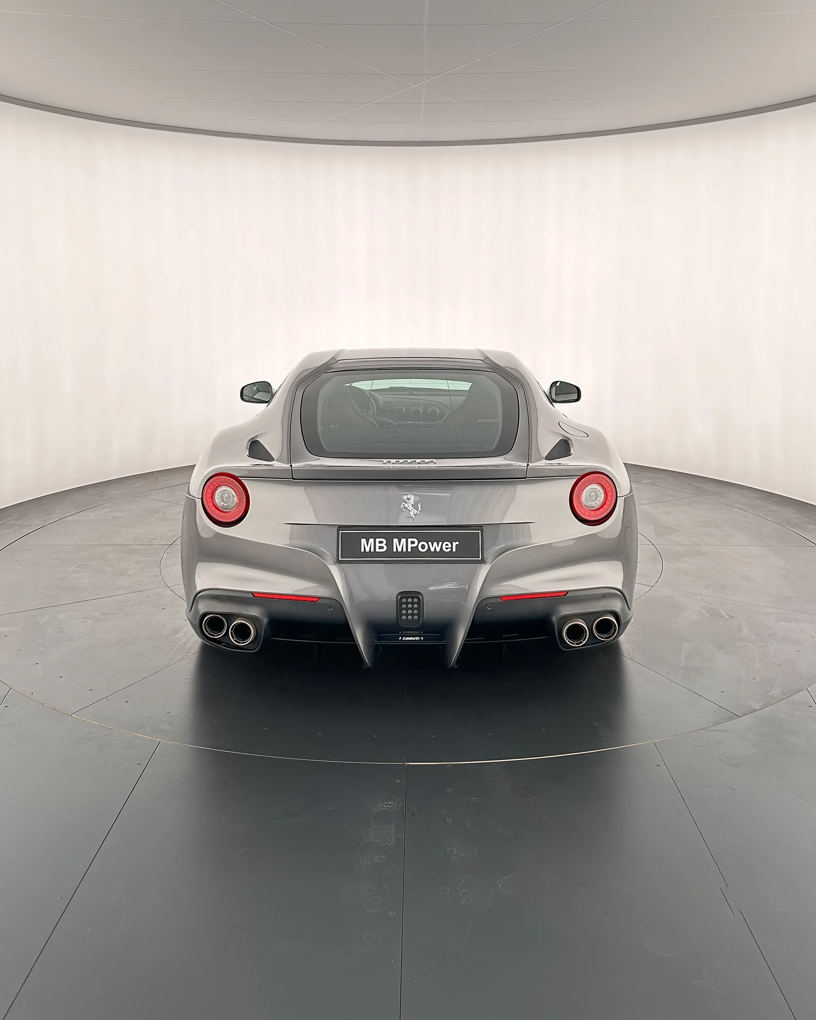 Ferrari F12, 2013: photo 8 from another angle