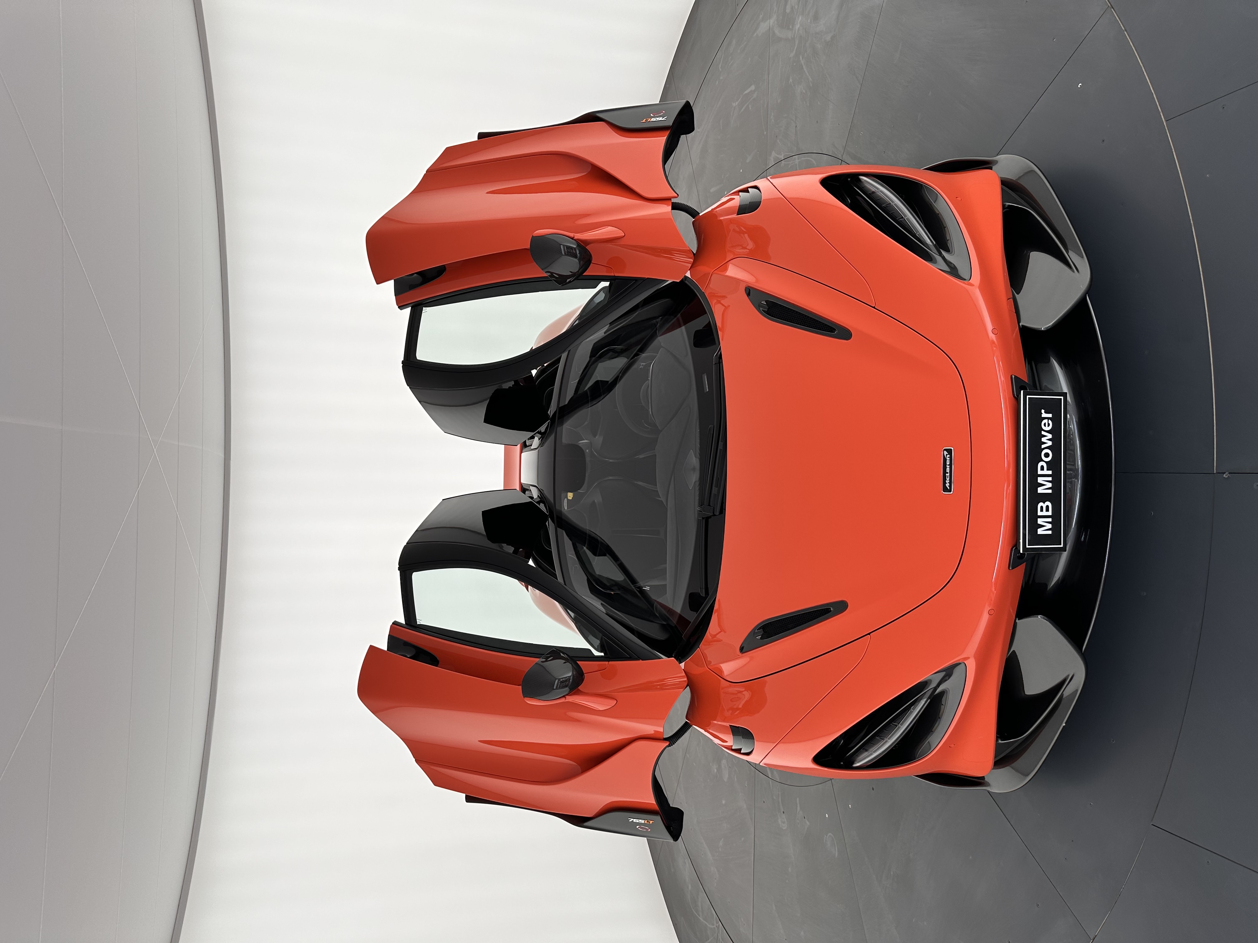 McLaren 765LT Coupé, 2021, Papaya Spark Orange: photo 14 from another angle